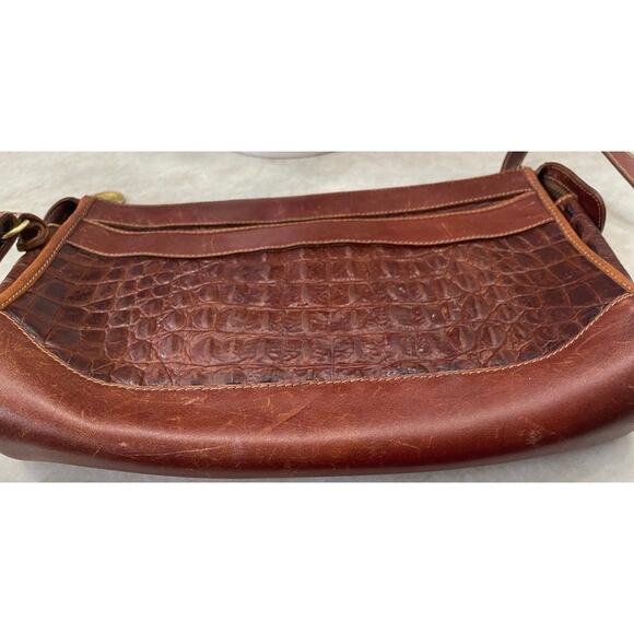 Brahmin Croc print shoulder bag brown vintage Needs TLC - Picture 8 of 16
